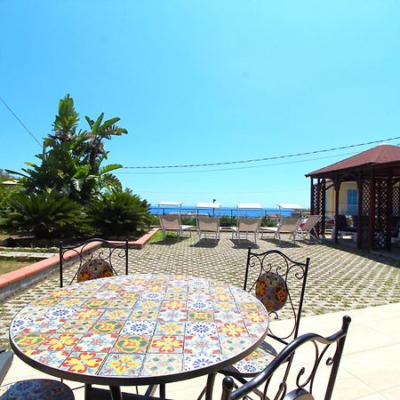 La Pace, Il Sole, Il Mare - Sanremo Casa Indipendente Vista Mare, Posto Auto Privato, Ampio Spazio Esterno Attrezzato, A Pochi Minuti Dalle Spiagge Extérieur photo